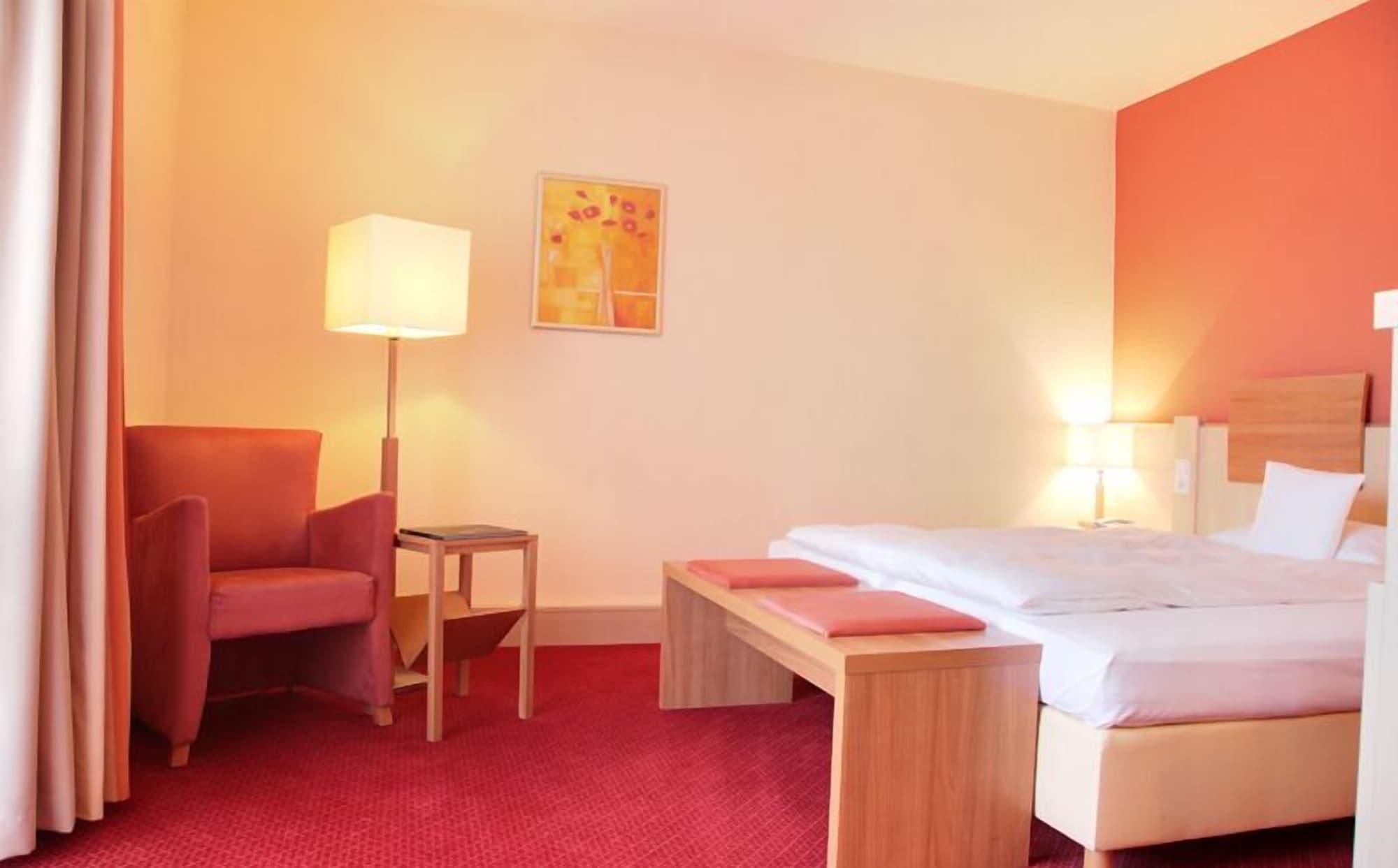 Hotel Am Kurpark Bad Hersfeld Extérieur photo